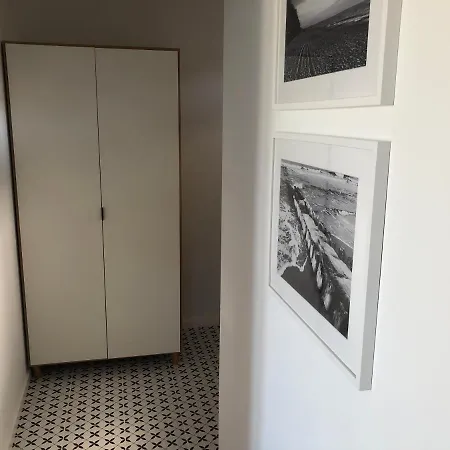 Apartament 公寓 *